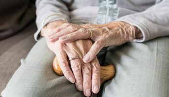 Arriva l’estate 2022 – Guida per persone anziane